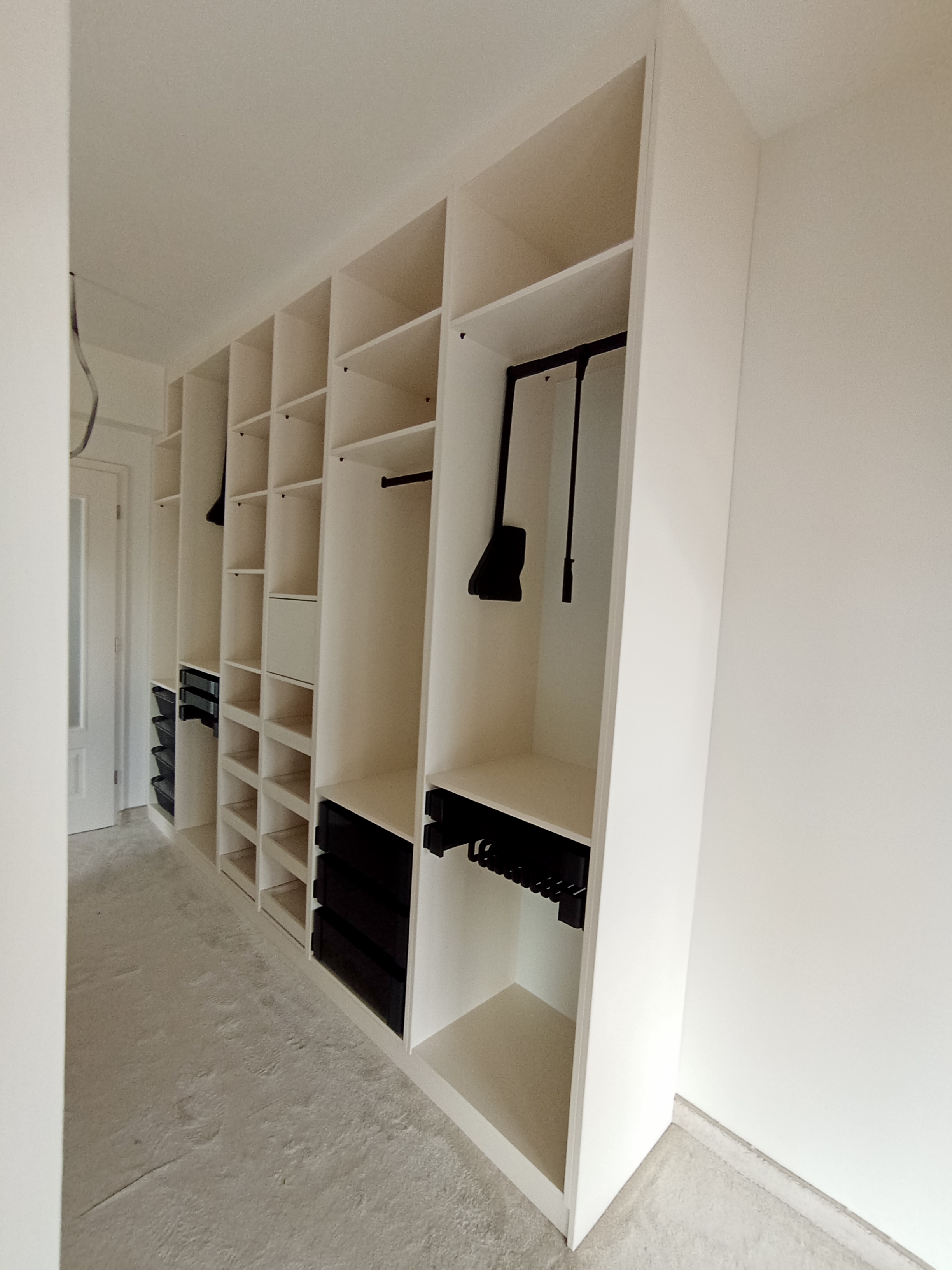 Előszoba bútor, másik nézet